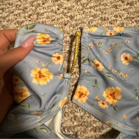 NWT Aqua x Kristopher Brock Floral Blue One Piece Swimsuit- Size Medium - Picture 3 of 10